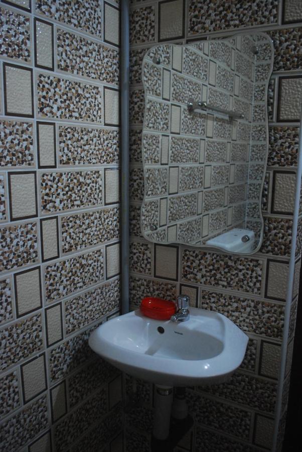 Hotel Jebasakthy كانياكومارى المظهر الخارجي الصورة